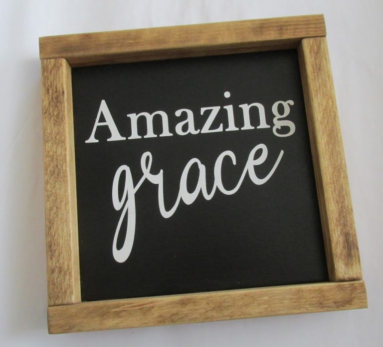 Farmhouse Decor Sign: Amazing Grace