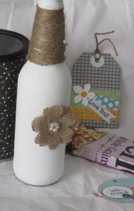 How to save money with recycled crafts