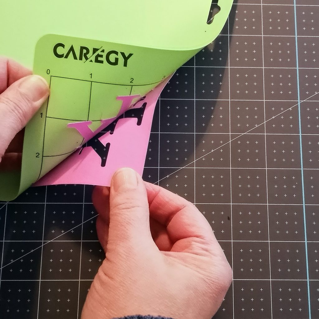 removing image from cutting mat Cricut Maker