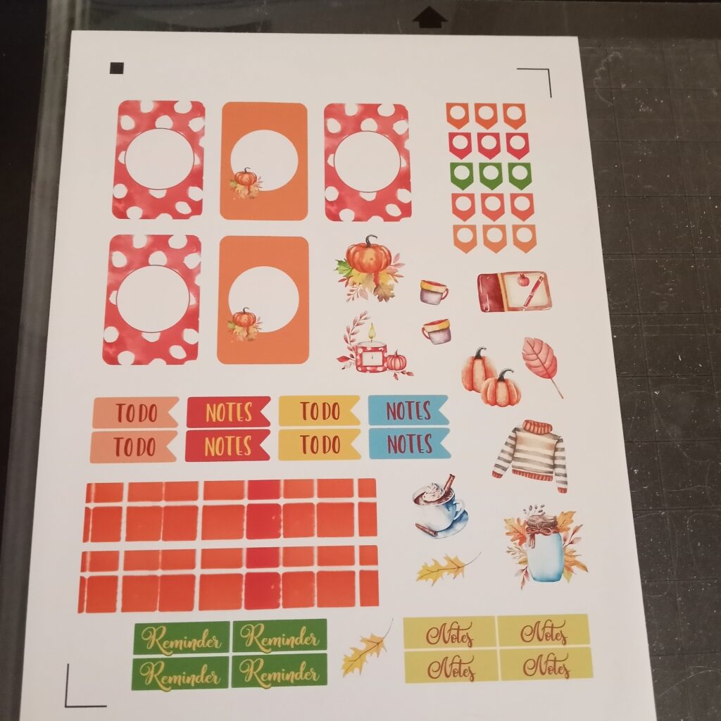 Creating Stickers Silhouette Cameo, loading mat